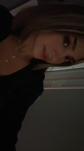 Maryangel H - Oakton Community College  Babysitter