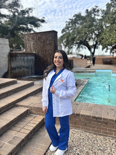 Adriana R - SHSU Babysitter