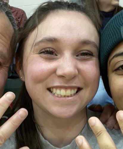 Maddie N - Auburn Babysitter