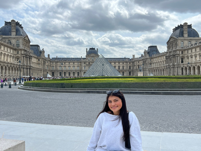 Andrea L - Valencia College Babysitter