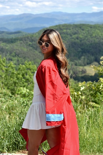 Yesha Mikyla S - Knox Babysitter