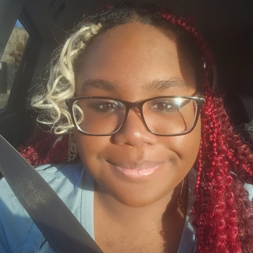 Angelina G - So-Naz Babysitter