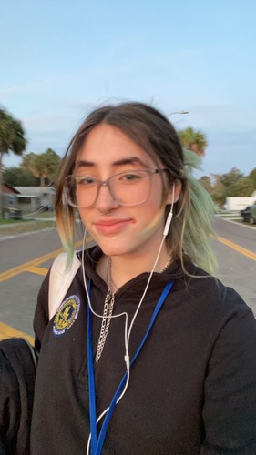 Mikayla S - South Florida State College Babysitter