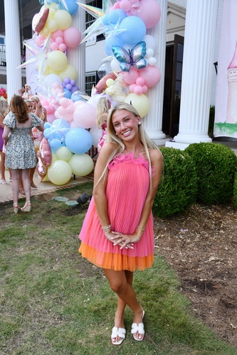 Cat H - Ole Miss Babysitter