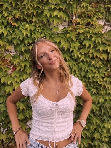 Ashlynn S - Wayne State Babysitter