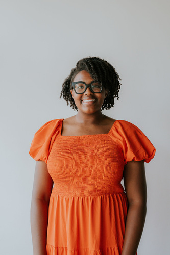 Natavia H - UMSL Babysitter