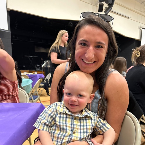 Alexa E – Radford Student Seeking Babysitting Jobs