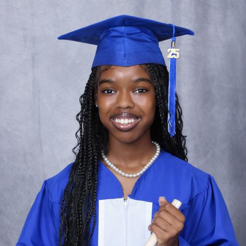 Nia F – University of Alabama Student Seeking Babysitting Jobs