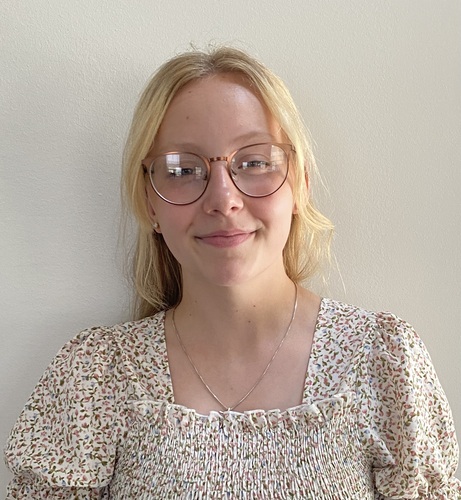 Lillian N - Liberty Babysitter