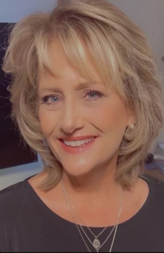 Debra M – Vanguard Student Seeking Babysitting Jobs