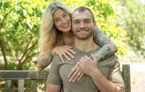 Laura S - Lewis Babysitter