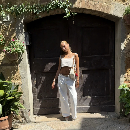 Sabrina C - Miami Dade Babysitter