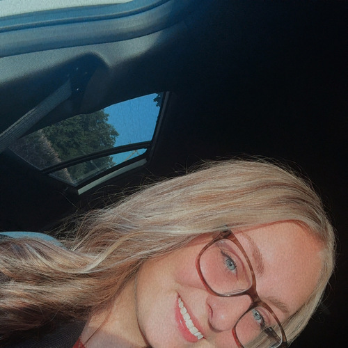 Mykenzi P - Western Illinois Babysitter