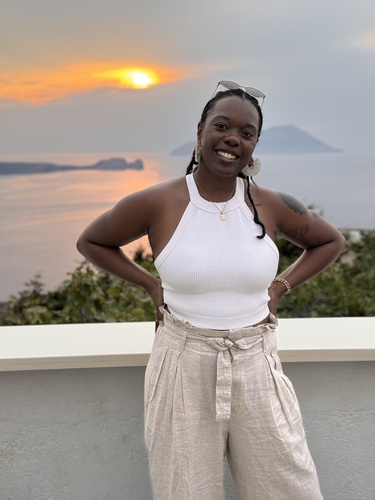 Dawn L - Drexel Babysitter