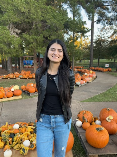 Irza W - LSUHSC Babysitter