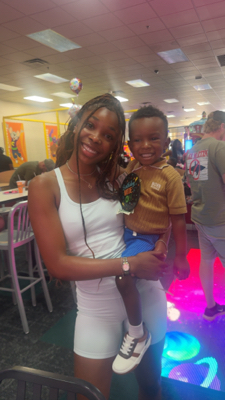 Nia M - University of Alabama Babysitter