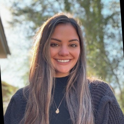 Brianna M - UNCW Babysitter