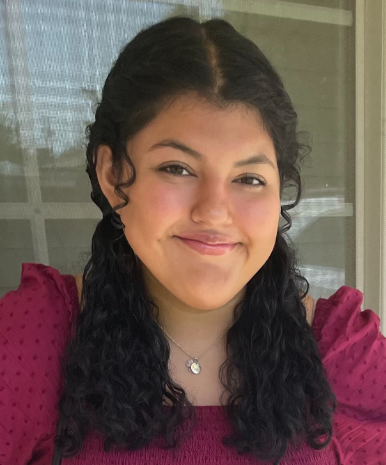 Sofia G - CSU Bakersfield Babysitter