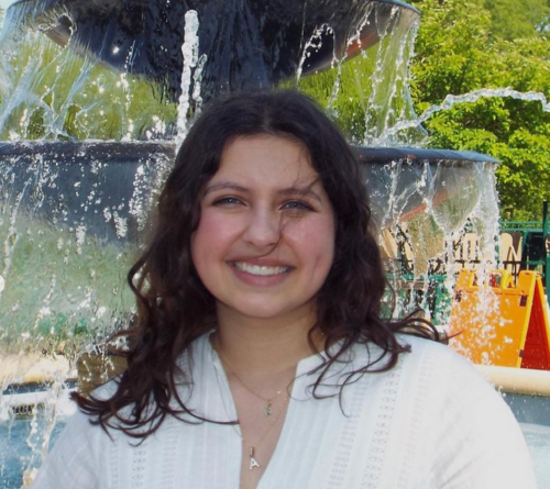 Agustina B - Grove City Babysitter