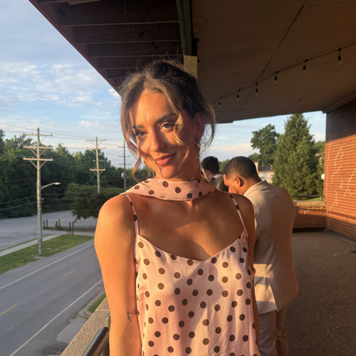 Emma M – Spring Hill Student Seeking Babysitting Jobs