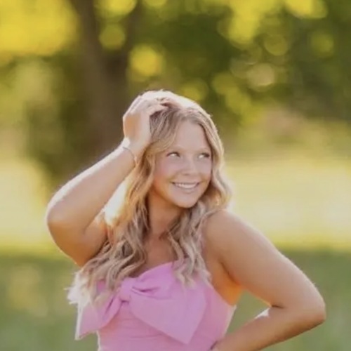 Madison W - ECU Babysitter