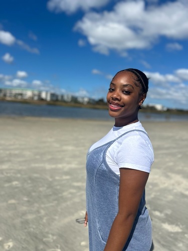 Jalania M - Savannah State Babysitter