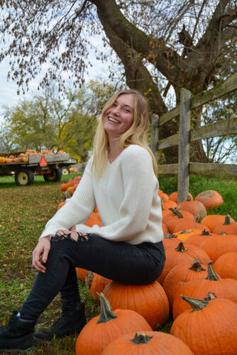 Lizzie W - UW Whitewater Babysitter