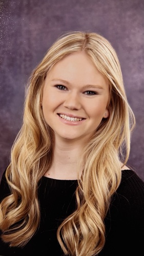 Cassie S - USU Babysitter