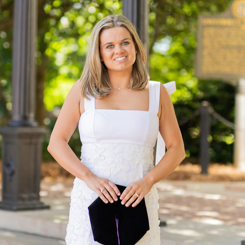 Kate J – University of South Carolina Student Seeking Babysitting Jobs