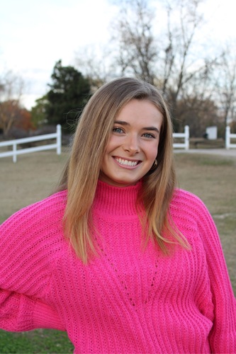 Brooke T - Auburn Babysitter