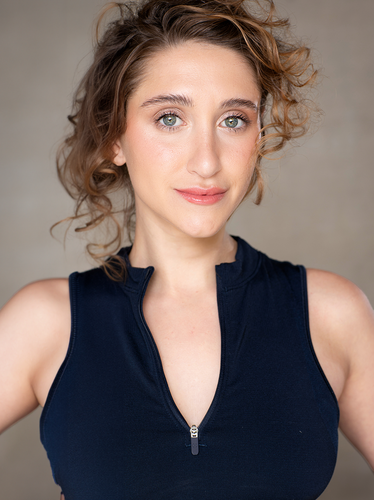 Olivia S - USC Babysitter