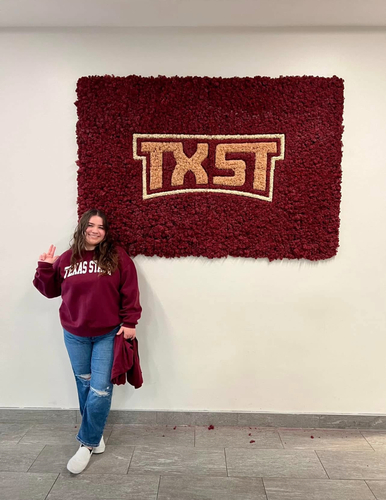 Mia D - Texas State Babysitter