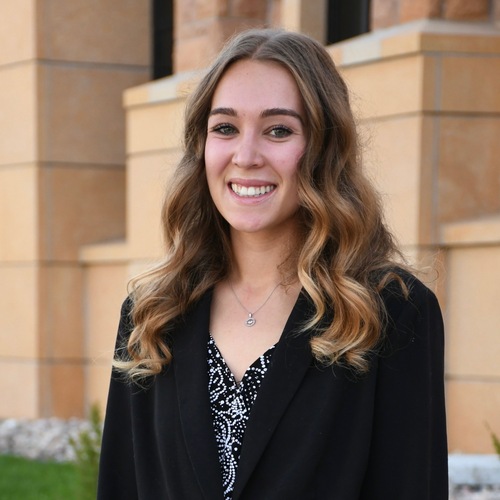 Rachel L - University of Wyoming Babysitter