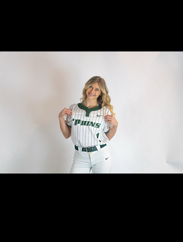Ava T - Le Moyne Babysitter