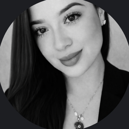 Vianca V - Miami Dade Babysitter