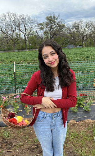 Desirey G - Texas State Babysitter