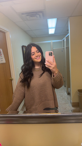 Bellalise W - Oakland University Babysitter