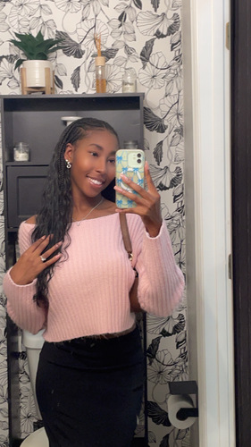 Jada F - Valencia Babysitter