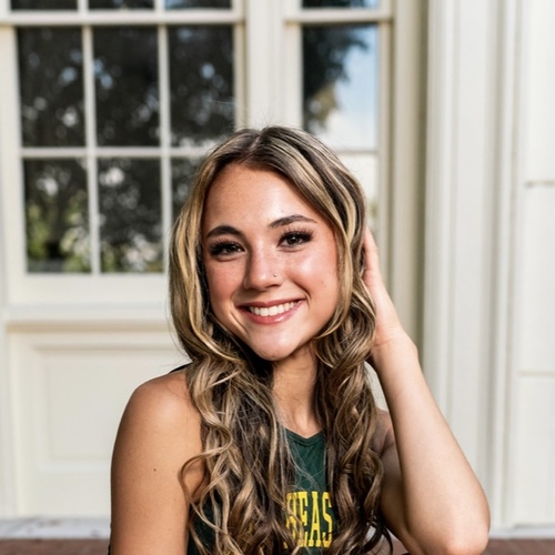 Olivia R - Southeastern Babysitter