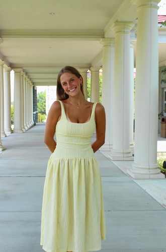 Viv N - JMU Babysitter