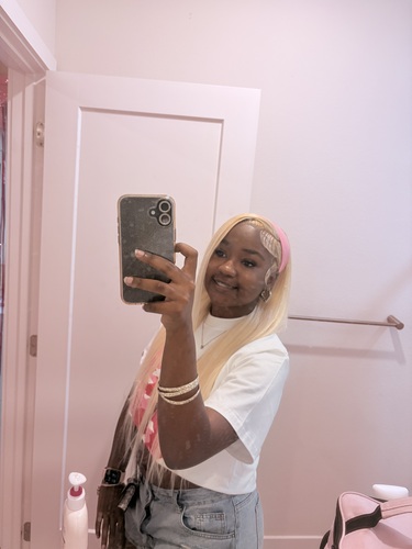 Shaniyla U - BCU Babysitter