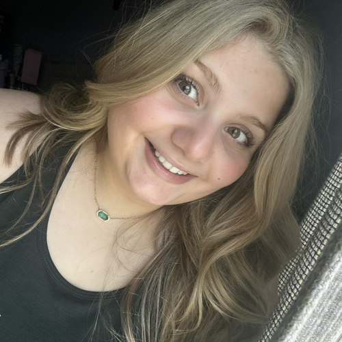 Sarah W - Delaware Technical & Community College- Owens Babysitter