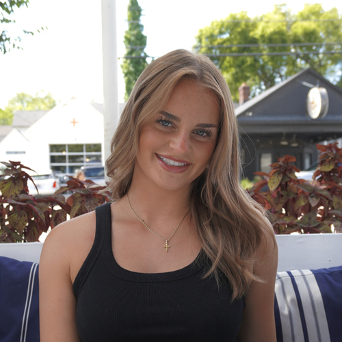 Gracie D - Belmont Babysitter