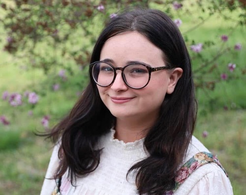 Chelsea J - Independence Community College Babysitter