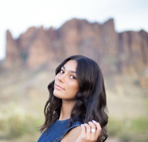 Izzy L - BYU Babysitter