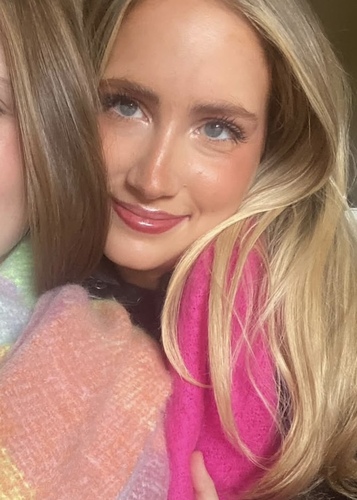 Elloway W - Auburn Babysitter
