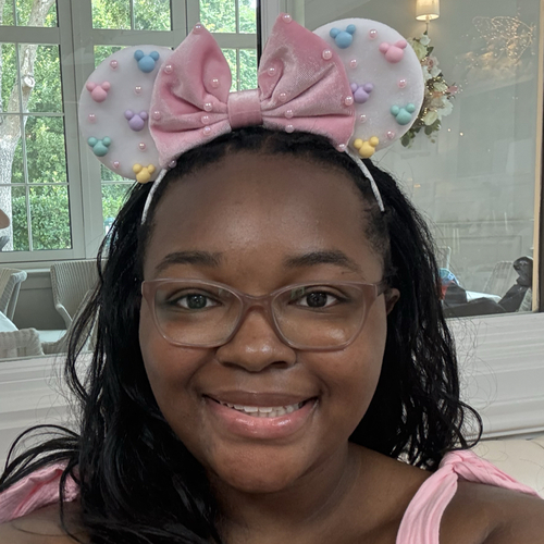 K’iara D - UAB Babysitter