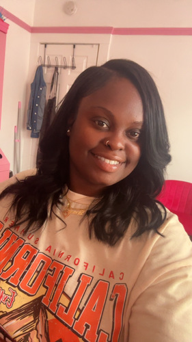 Thomeika C - Cal State East Bay Babysitter