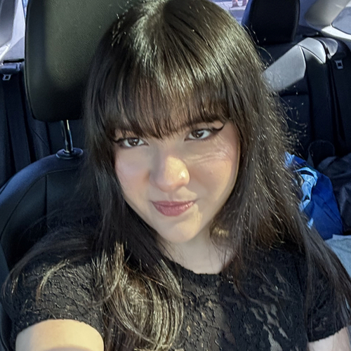 Constanza M - FIU Babysitter