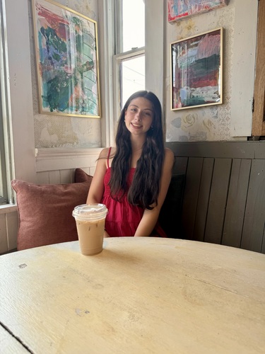 Kelly L - Northeastern University Babysitter